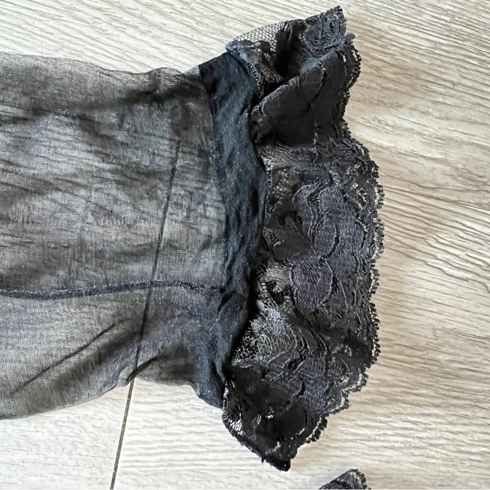Victoria's Secret Black Sheer Thigh High Stockings Lace Top NWOT